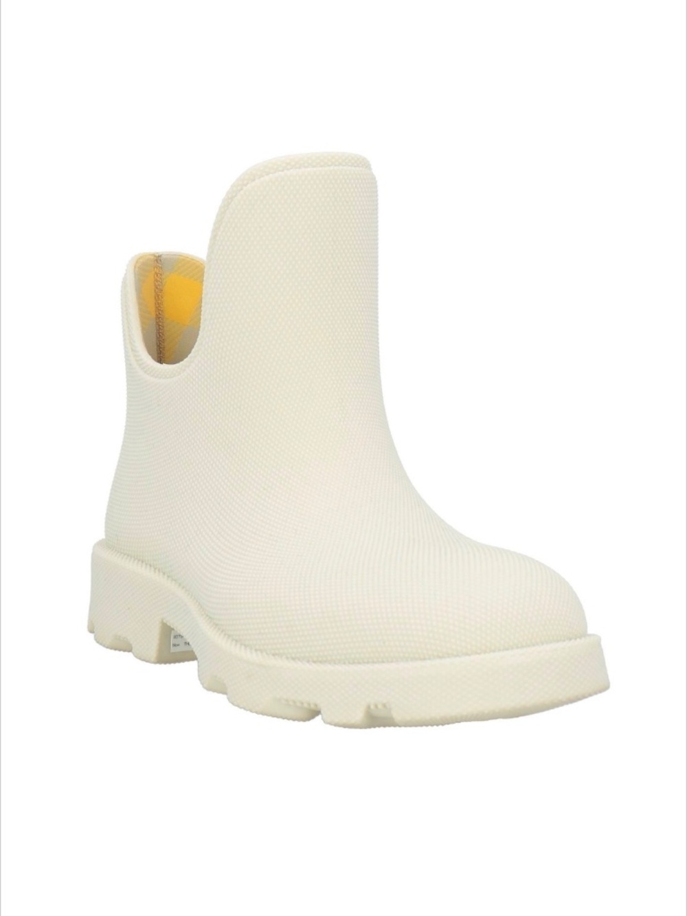 Boots - Picture 3 of 4